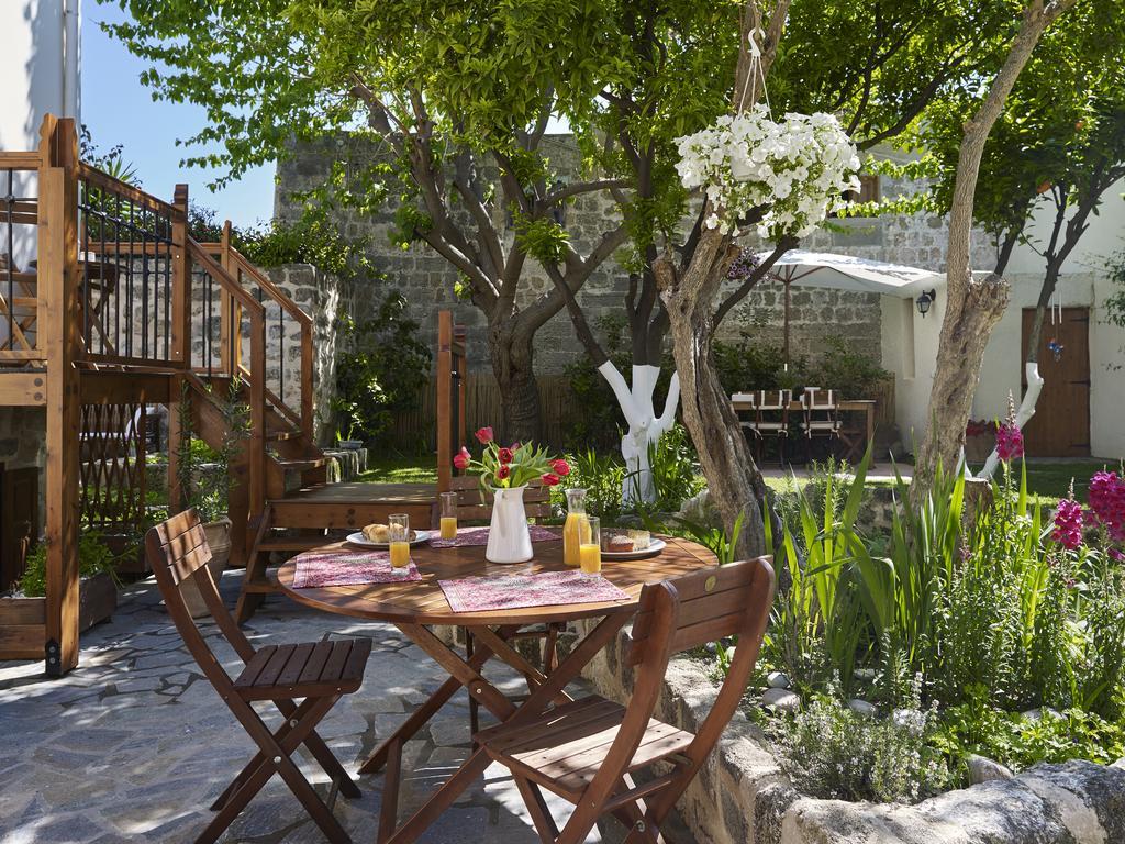 Helios Garden Boutique Apartments Rhodes City Eksteriør billede
