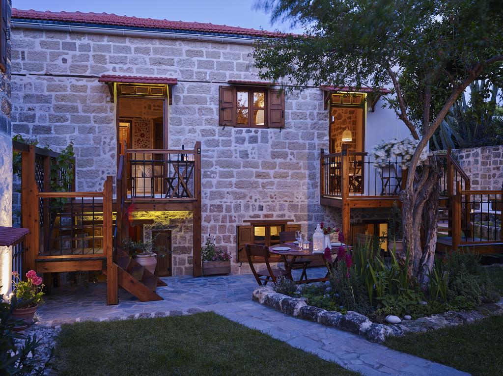 Helios Garden Boutique Apartments Rhodes City Eksteriør billede